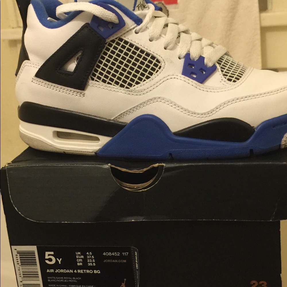 Air Jordan 4s